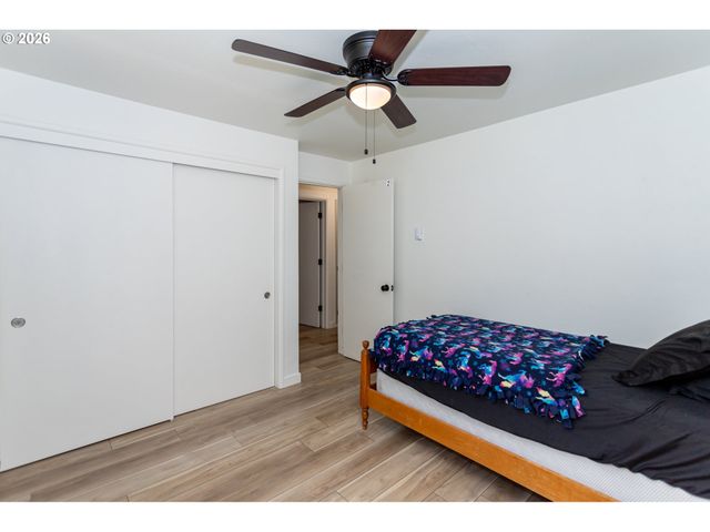 675 HUGHES St, Eugene, OR 97402