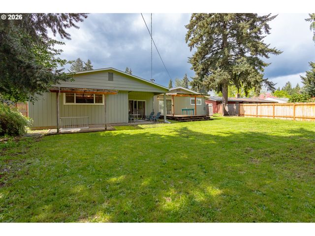 675 HUGHES St, Eugene, OR 97402
