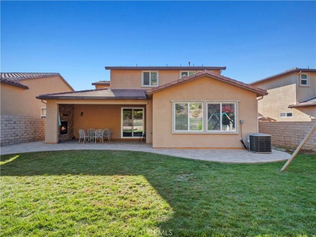 19205 Carranza, Saugus, CA 91350