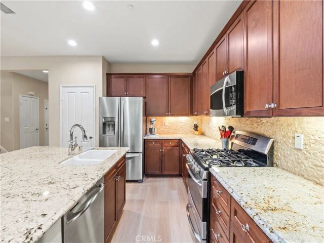 19205 Carranza, Saugus, CA 91350