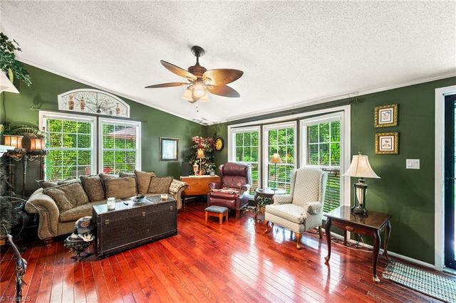 5436 Old Walkertown Road, Winston-salem, NC 27105