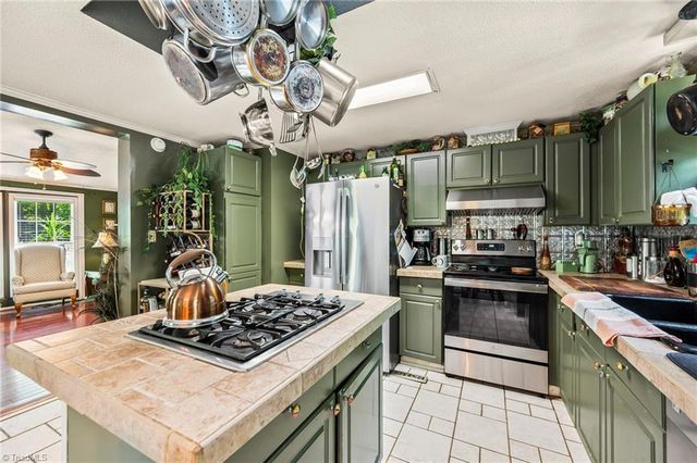 5436 Old Walkertown Road, Winston-salem, NC 27105