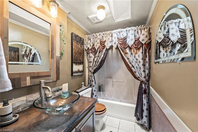 5436 Old Walkertown Road, Winston-salem, NC 27105