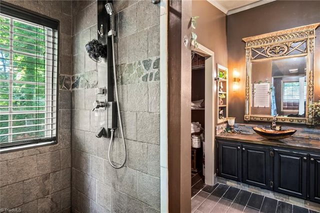 5436 Old Walkertown Road, Winston-salem, NC 27105