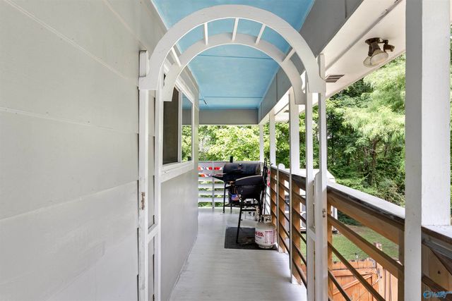 509 Shadylane Circle SW, Hartselle, AL 35640