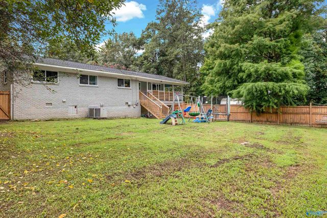 509 Shadylane Circle SW, Hartselle, AL 35640
