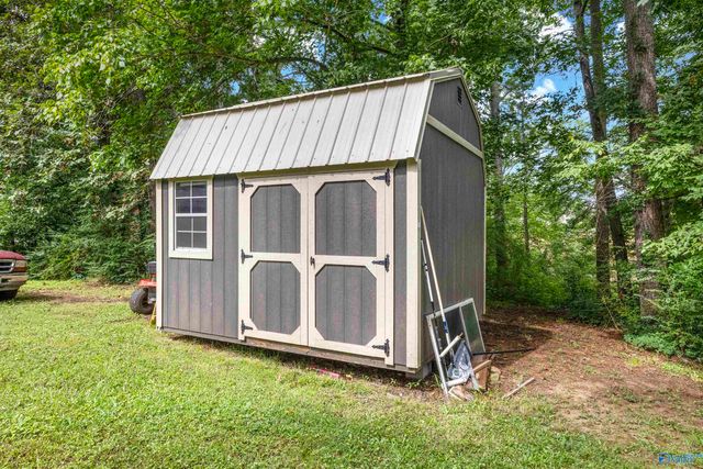 509 Shadylane Circle SW, Hartselle, AL 35640