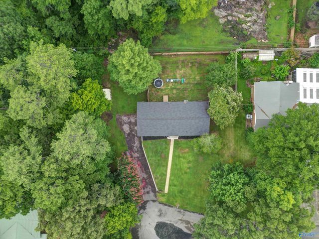 509 Shadylane Circle SW, Hartselle, AL 35640