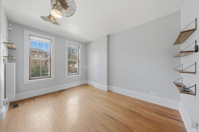 11237 S Champlain Avenue, Chicago, IL 60628