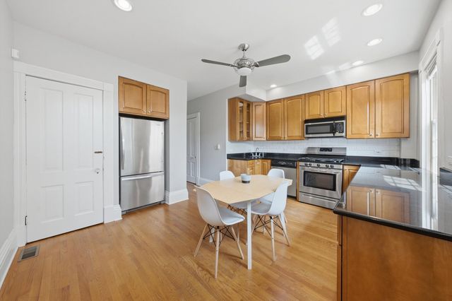 11237 S Champlain Avenue, Chicago, IL 60628