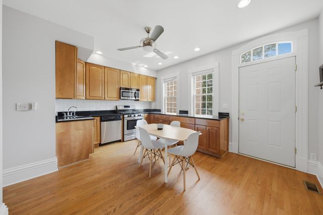 11237 S Champlain Avenue, Chicago, IL 60628