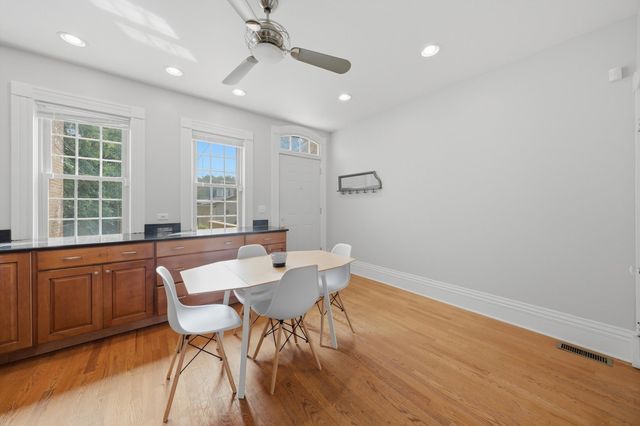 11237 S Champlain Avenue, Chicago, IL 60628
