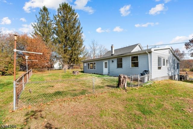 111 County Road 645, Sandyston Twp., NJ 07826