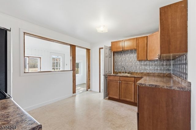 111 County Road 645, Sandyston Twp., NJ 07826