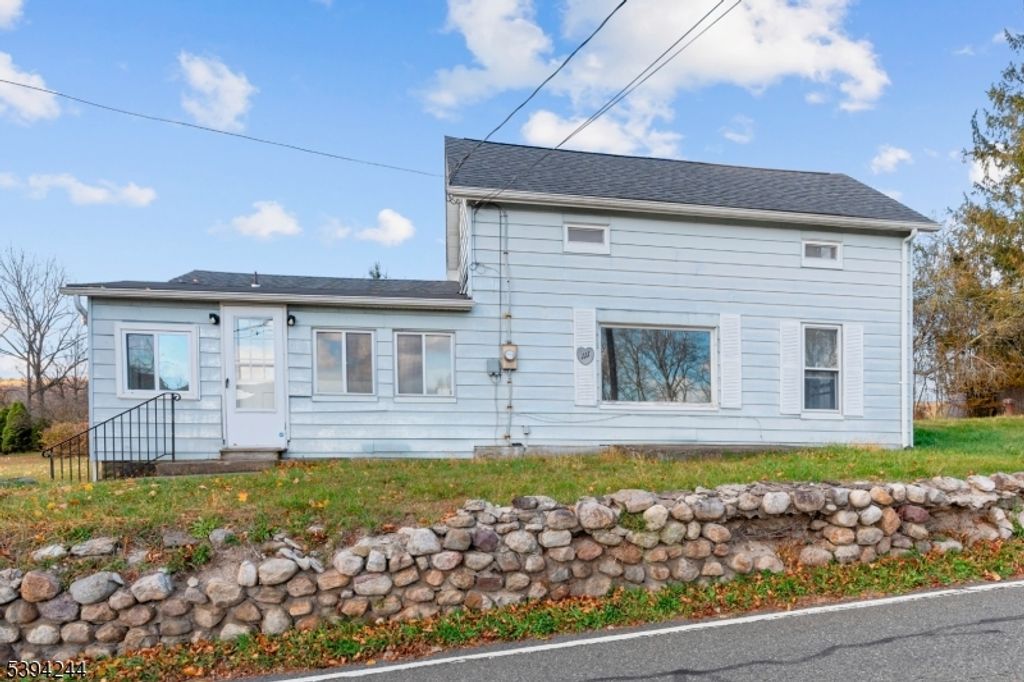 111 County Road 645, Sandyston Twp., NJ 07826