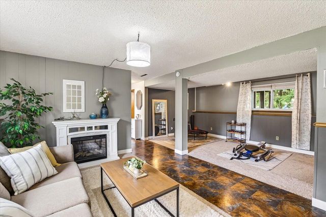 1334 N Page Street, Stoughton, WI 53589
