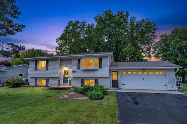 1334 N Page Street, Stoughton, WI 53589