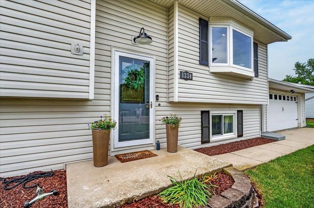 1334 N Page Street, Stoughton, WI 53589