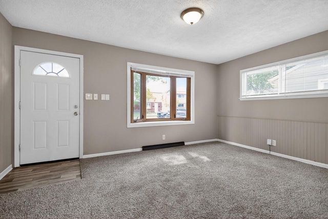 5849 N 62nd STREET, Milwaukee, WI 53218