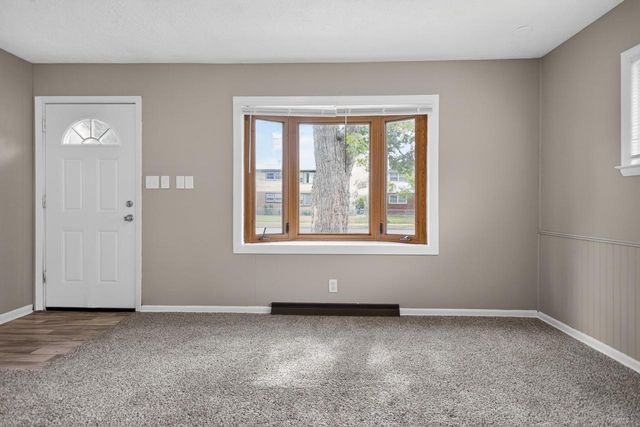 5849 N 62nd STREET, Milwaukee, WI 53218