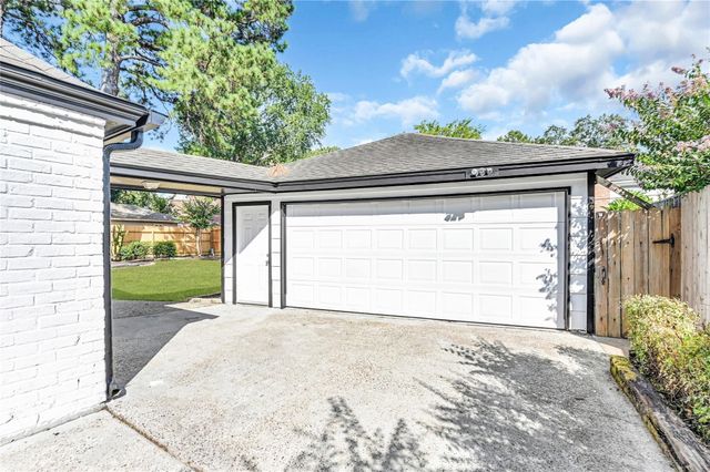 1815 Wagon Gap Trail, Houston, TX 77090