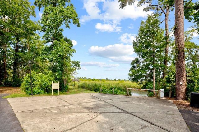 23 Old Barge Dr., Pawleys Island, SC 29585