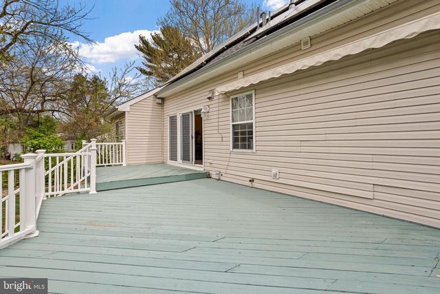 168 FAIRFAX DR, Cinnaminson, NJ 08077