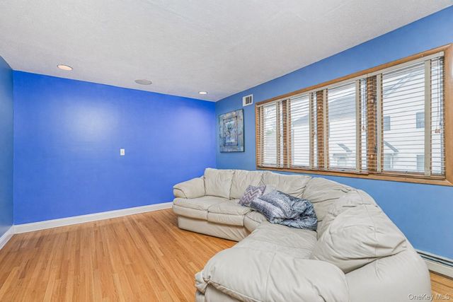 201 Arbutus Avenue, Staten Island, NY 10312