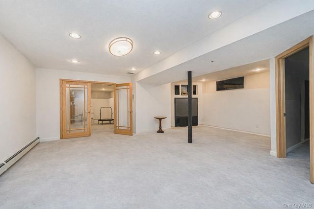 201 Arbutus Avenue, Staten Island, NY 10312