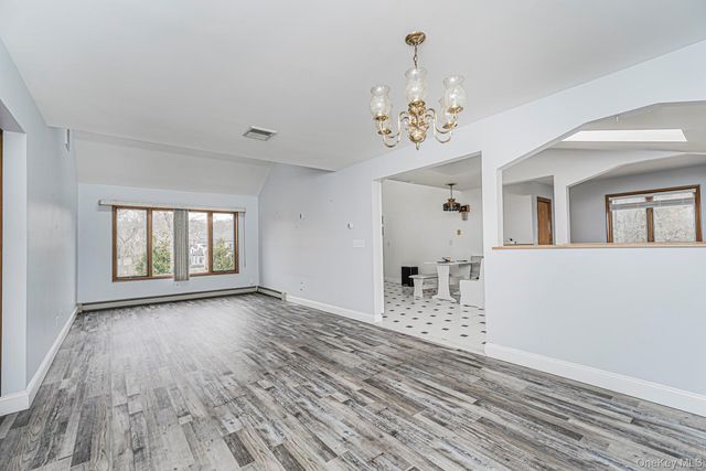 201 Arbutus Avenue, Staten Island, NY 10312