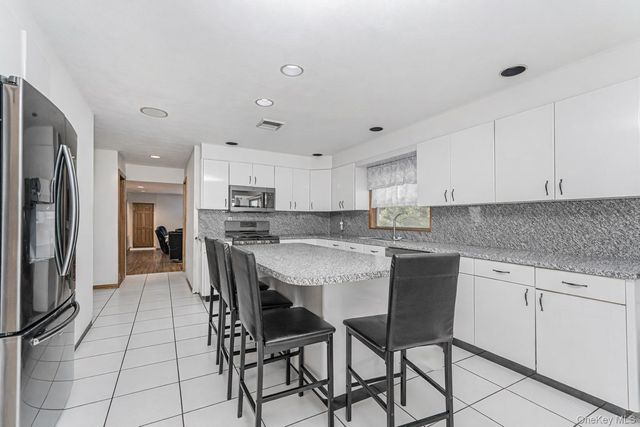 201 Arbutus Avenue, Staten Island, NY 10312