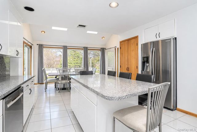 201 Arbutus Avenue, Staten Island, NY 10312