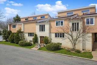 201 Arbutus Avenue, Staten Island, NY 10312