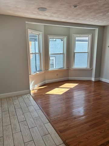33 Waumbeck St 2, Boston, MA 02121