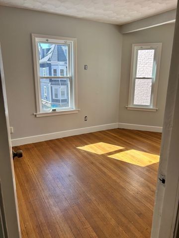 33 Waumbeck St 2, Boston, MA 02121