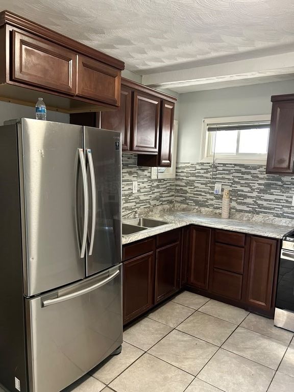 33 Waumbeck St 2, Boston, MA 02121