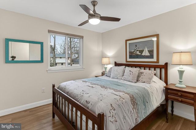 10016 RAEBURN CT, Fairfax, VA 22032