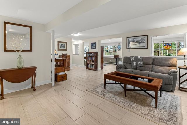 10016 RAEBURN CT, Fairfax, VA 22032