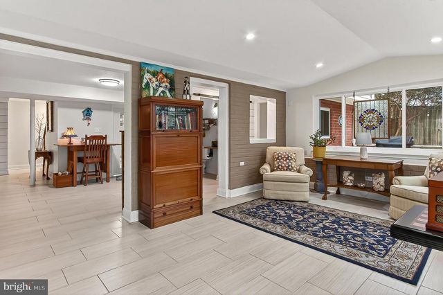 10016 RAEBURN CT, Fairfax, VA 22032