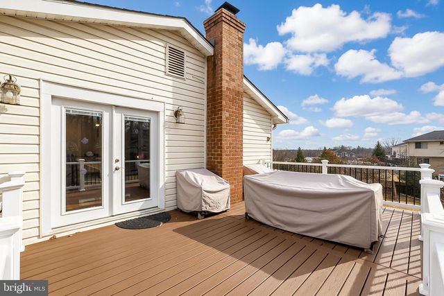 10016 RAEBURN CT, Fairfax, VA 22032