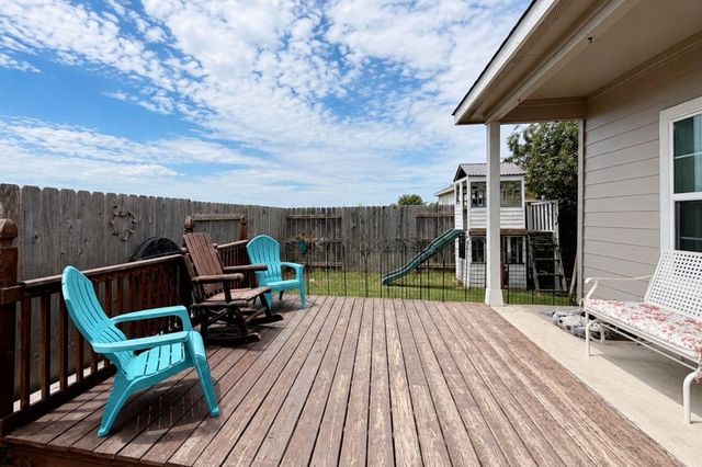 617 W Sheldon Ave, Thrall, TX 76578