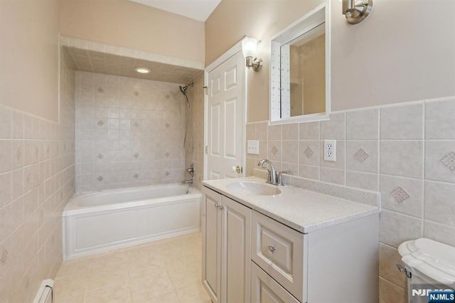 28 George Street, Saddle Brook, NJ 07663