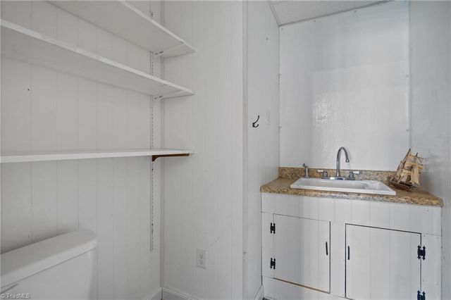 2057 Cynthia Drive, Mount Airy, NC 27030
