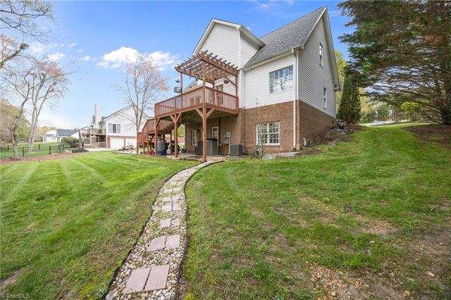 2057 Cynthia Drive, Mount Airy, NC 27030