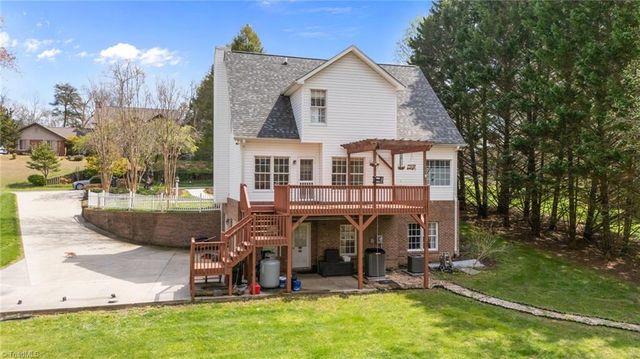 2057 Cynthia Drive, Mount Airy, NC 27030