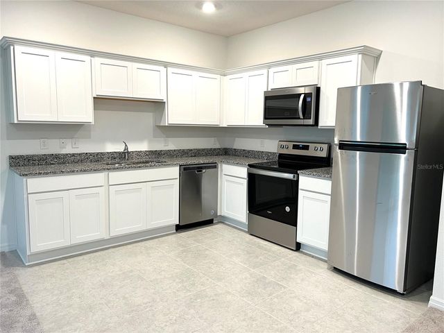 1105 MERRILL STREET, Davenport, FL 33837