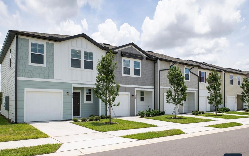 1105 MERRILL STREET, Davenport, FL 33837