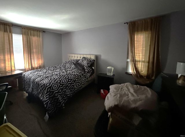 4424 E 10th Street, Bloomington, IN 47408