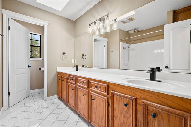 4177 Bobwhite, Robstown, TX 78380