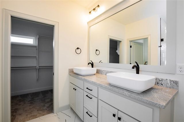 1309 Carrara Street, Tontitown, AR 72762